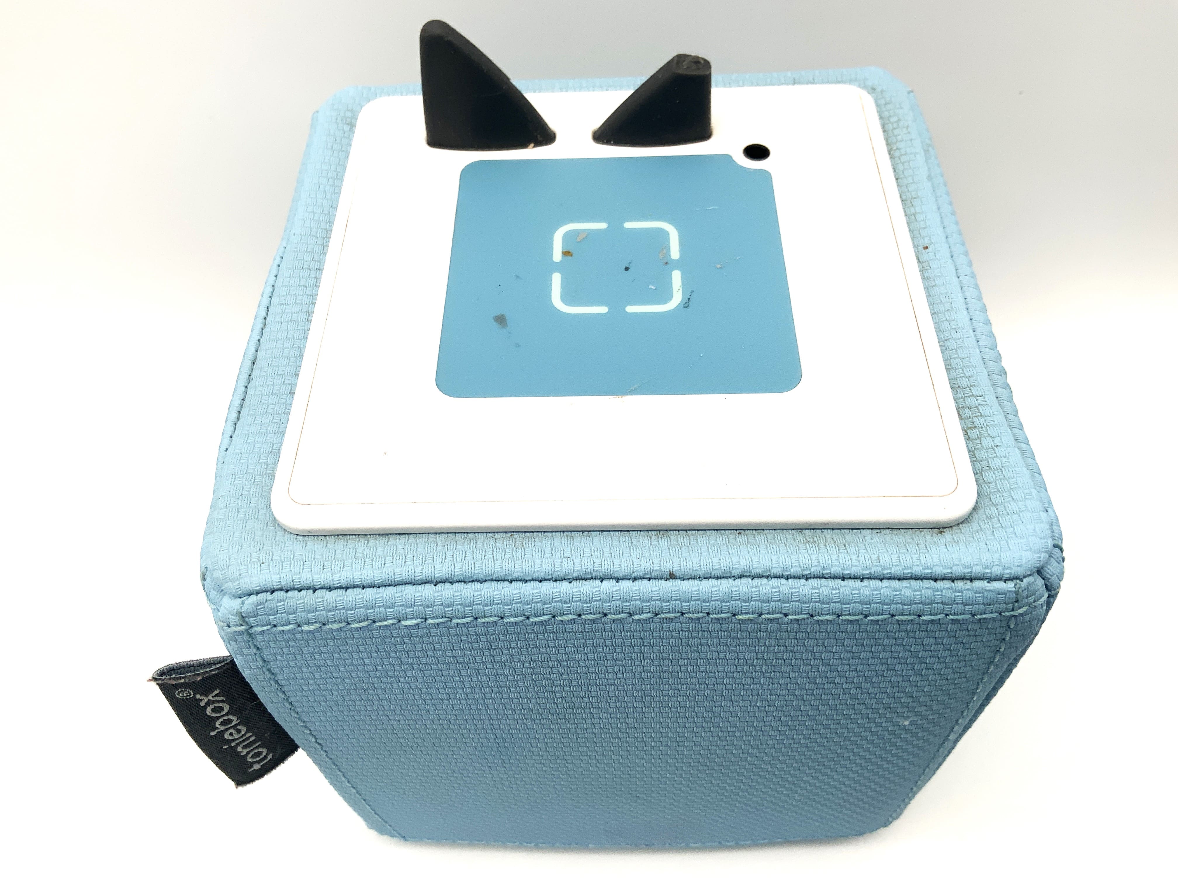 Toniebox Hellblau mit Ladestation für Toniefiguren Lautsprecher für Tonies