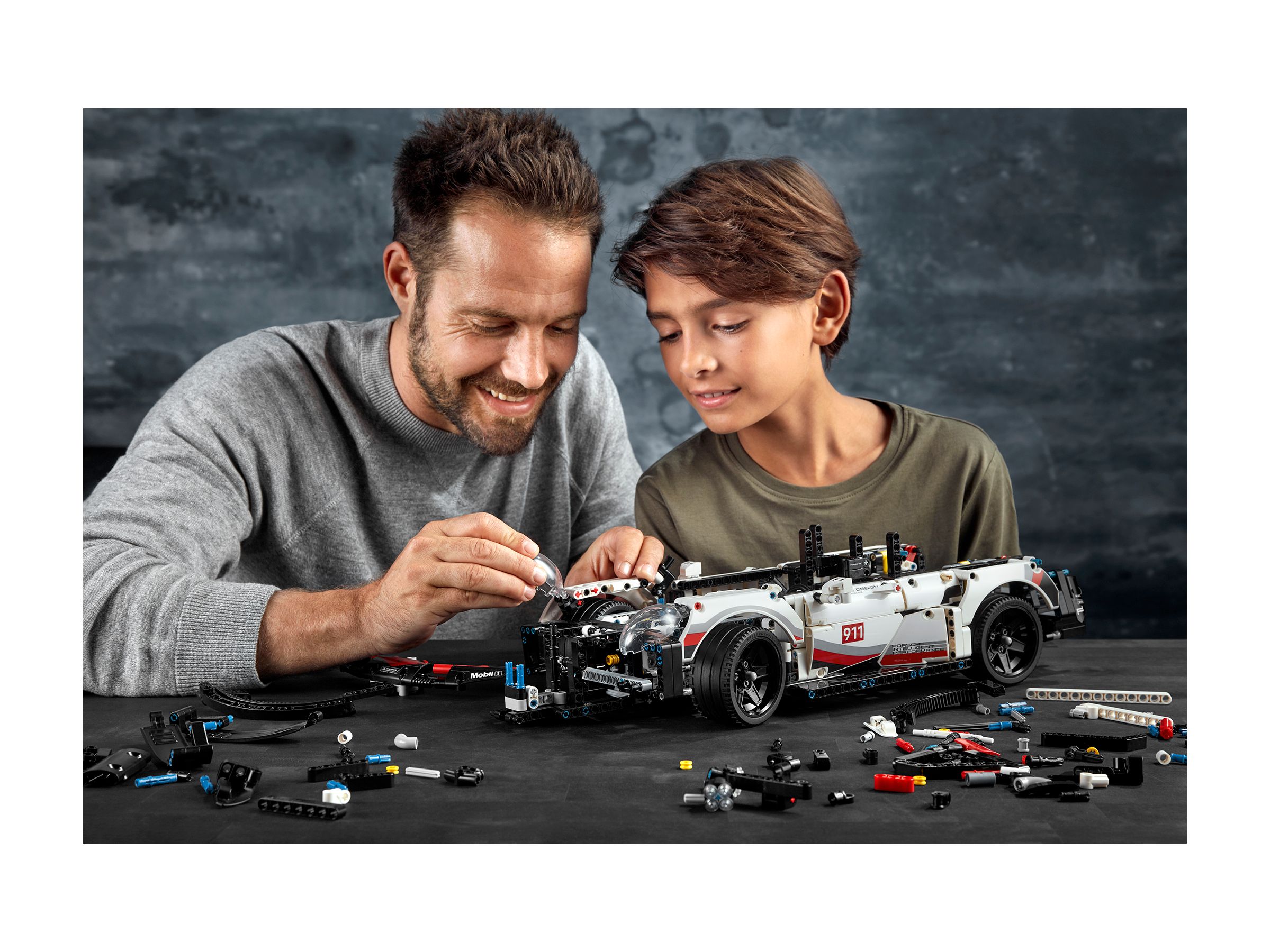 LEGO Technic 42096 La Porsche 911 RSR